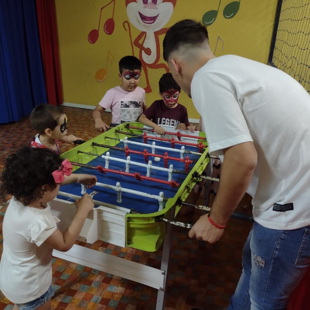 Monocleto Fiestas Infantiles