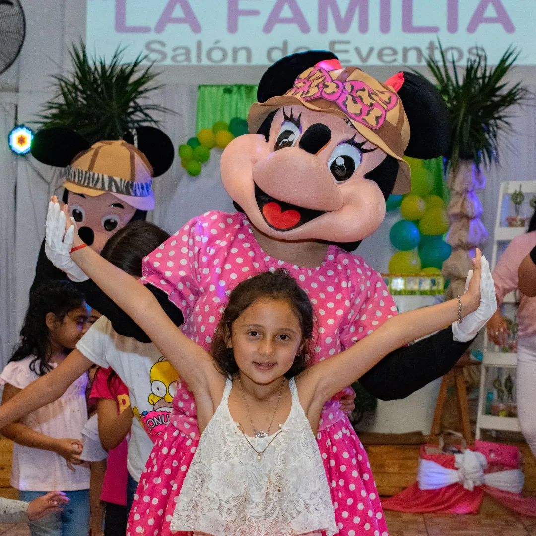 SALON DE EVENTOS LA FAMILIA