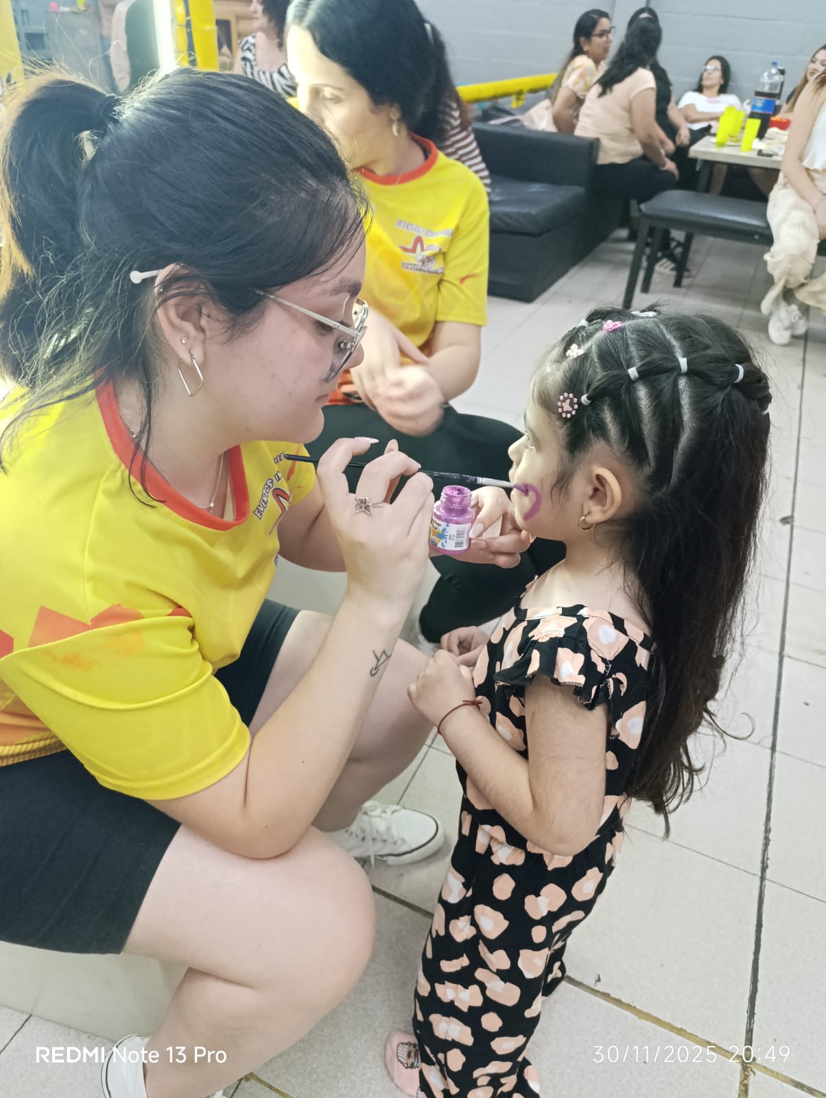 CAMPANITA - SALON DE FIESTAS INFANTILES Y TEENS